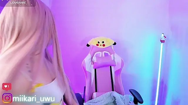 Ahri Elderwood online show from October 7, 3:36 am