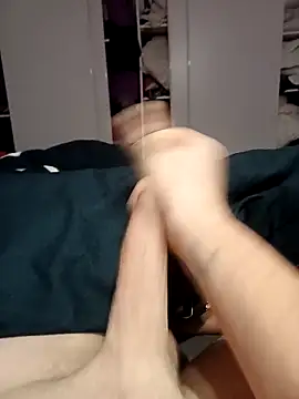 Snapshot of killminou chatting on February 2, 5:17 am killminou online show from February 2, 5:17 am