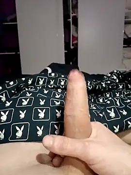 Snapshot of killminou chatting on February 24, 4:10 am killminou online show from February 24, 4:10 am