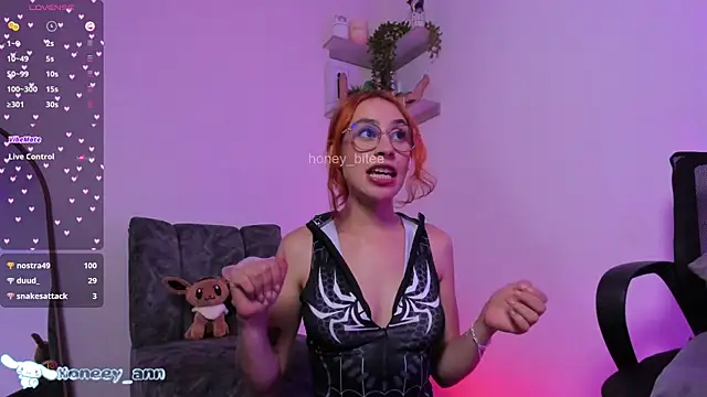 Victoria-ross online show from April 9, 1:27 am