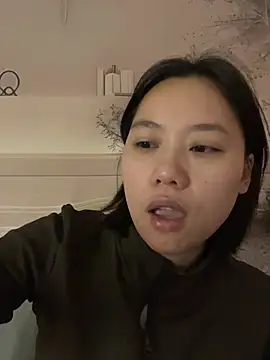 Eliza-E online show from January 31, 11:25 pm