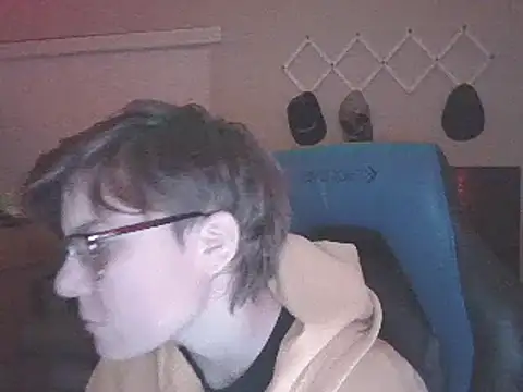 KaliSnow199623 online show from February 13, 5:05 am