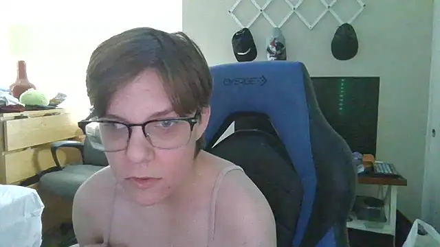 KaliSnow199623 online show from February 17, 12:32 am