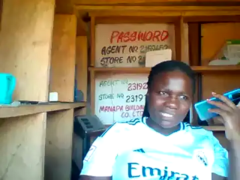 missarpie online show from December 7, 8:33 am