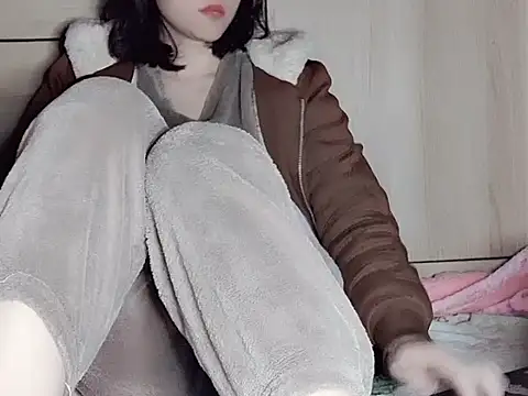 Pink cream online show from February 7, 3:52 pm