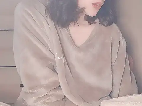 Pink cream online show from March 7, 4:33 pm