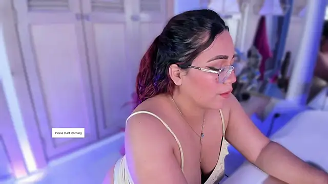 Snapshot of MelissaKarterrs chatting on December 4, 12:14 pm MelissaKarterrs online show from December 4, 12:14 pm