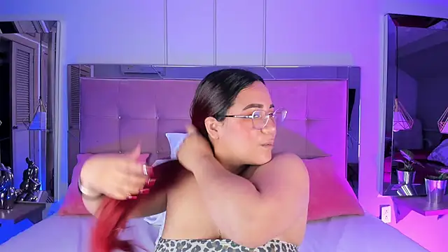 Snapshot of MelissaKarterrs chatting on January 19, 12:09 pm MelissaKarterrs online show from January 19, 12:09 pm