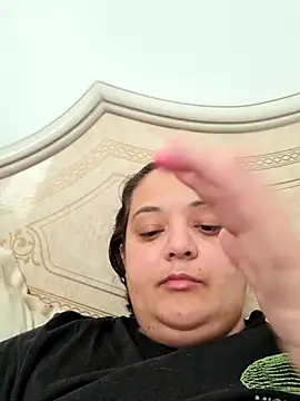 Snapshot of sarahhh1987 chatting on October 29, 6:15 am sarahhh1987 online show from October 29, 6:15 am