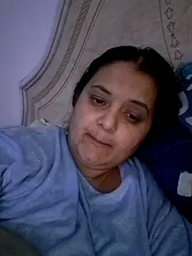 Snapshot of sarahhh1987 chatting on October 29, 6:20 pm sarahhh1987 online show from October 29, 6:20 pm