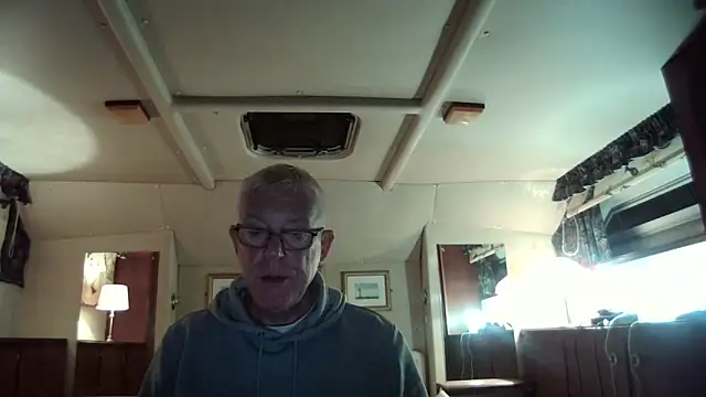 Snapshot of shaun63m chatting on September 14, 1:27 am shaun63m online show from September 14, 1:27 am