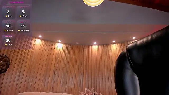 HannaConnor  online show from October 24, 8:27 pm