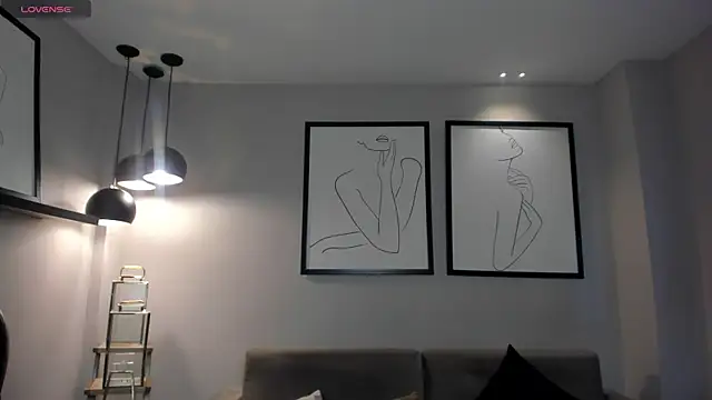 AliceHarper  online show from March 26, 7:30 pm