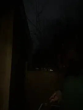 holyeroticss online show from December 17, 11:27 pm