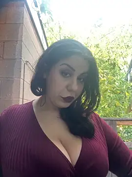 holyeroticss online show from October 15, 9:04 pm