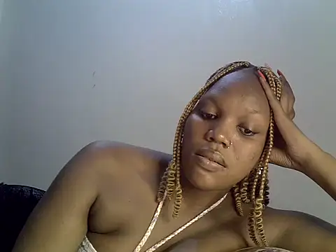 Pretty-sassy online show from February 6, 8:02 pm