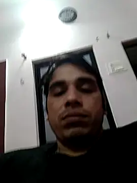 roadtucker123 online show from December 6, 4:49 pm