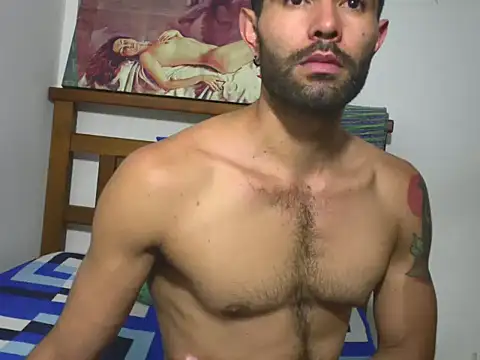 hideonbush051 online show from January 11, 8:36 pm