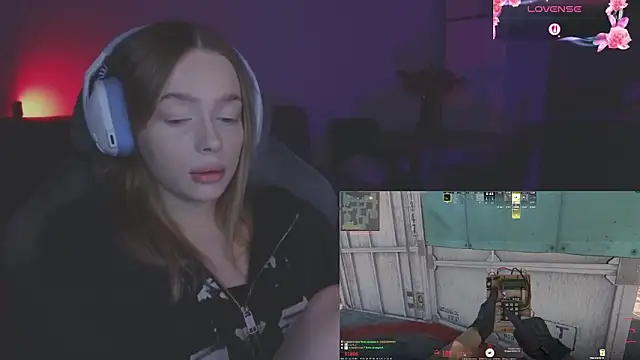  MayShy  online show from December 4, 8:12 am