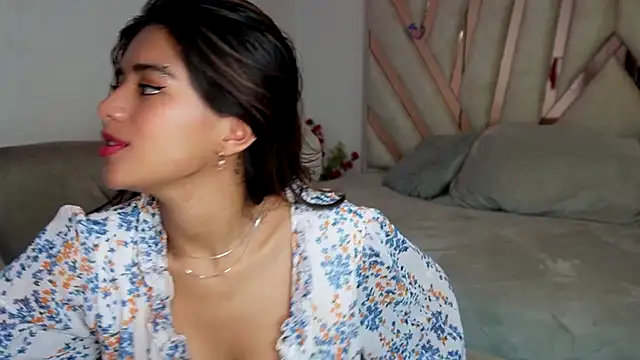 Rebecca 055 online show from February 1, 2:04 pm