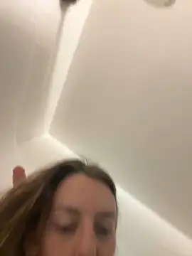 Snapshot of jungleangel chatting on February 28, 5:59 pm jungleangel online show from February 28, 5:59 pm