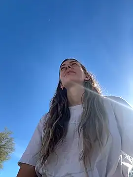 Snapshot of jungleangel chatting on March 4, 11:11 pm jungleangel online show from March 4, 11:11 pm