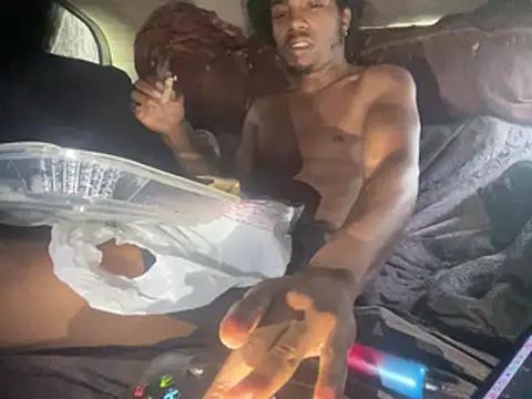 SlimeCrownzOut5 online show from April 5, 7:22 pm