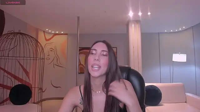 Snapshot of AnaisNin chatting on March 11, 5:02 pm AnaisNin online show from March 11, 5:02 pm