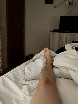 Snapshot of belga1910 chatting on February 16, 1:24 am belga1910 online show from February 16, 1:24 am