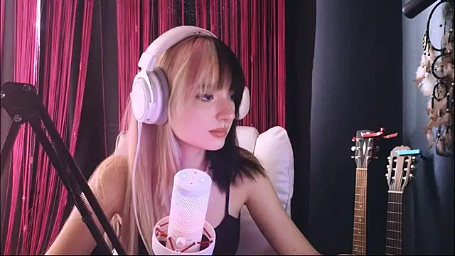 Avi Nile online show from July 28, 5:47 am
