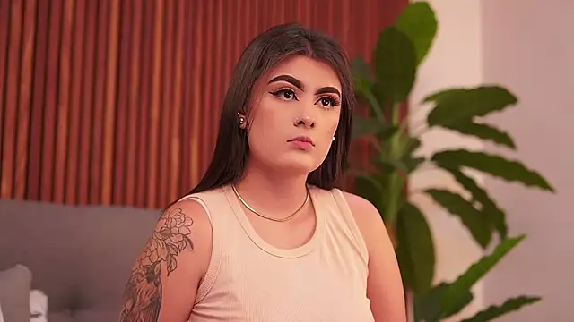 IrisBaker online show from February 6, 10:21 pm