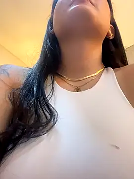 IrisBaker online show from September 8, 9:14 pm