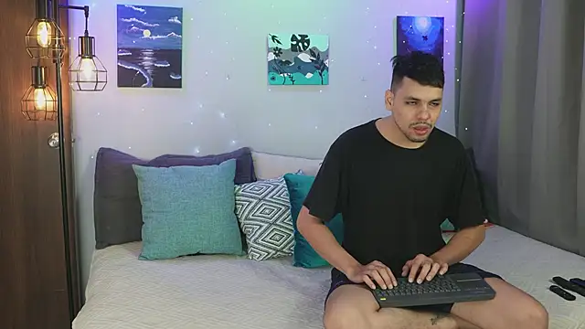 Cleoanubis- online show from October 28, 6:50 am