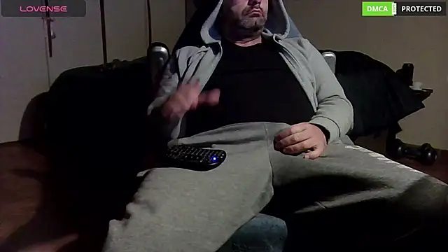 Snapshot of MultiOrgasmicLover chatting on December 16, 8:37 pm MultiOrgasmicLover online show from December 16, 8:37 pm