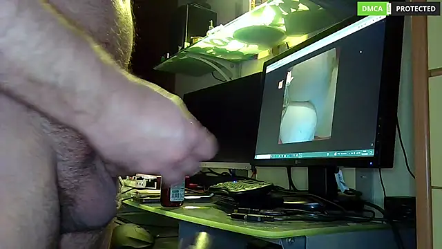 Snapshot of MultiOrgasmicLover chatting on February 9, 11:57 pm MultiOrgasmicLover online show from February 9, 11:57 pm