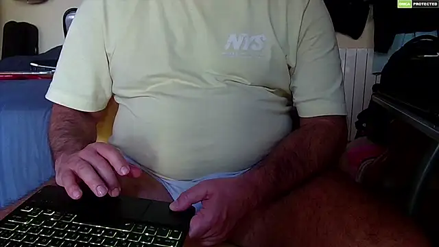 MultiOrgasmicLover online show from April 10, 4:01 pm