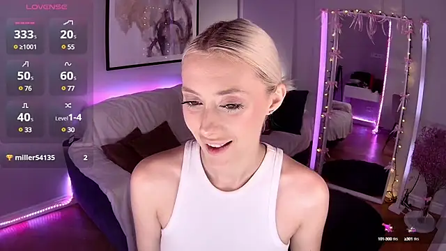 LoryWood online show from January 30, 3:29 pm