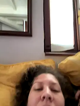 andreinitahg online show from December 17, 12:11 pm