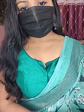 Snapshot of Tanvi-patil chatting on October 17, 3:47 pm Tanvi-patil online show from October 17, 3:47 pm