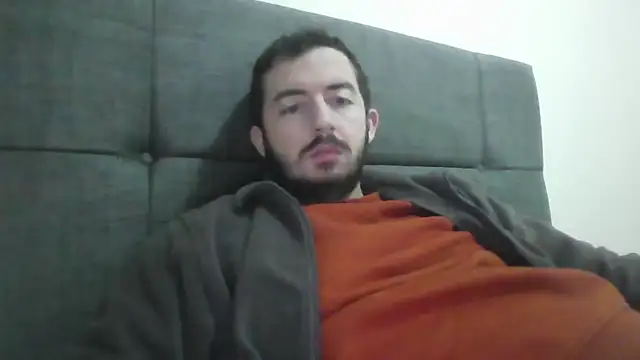 laynufff online show from December 15, 4:29 am