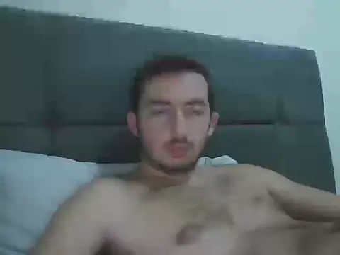 laynufff online show from December 18, 5:08 pm