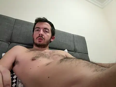 laynufff online show from March 28, 7:35 pm