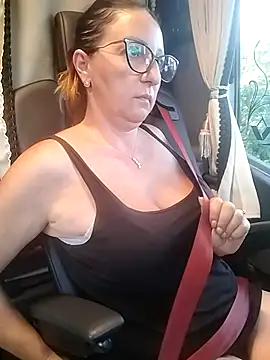 Snapshot of cuplubijoanna chatting on July 8, 4:17 am cuplubijoanna online show from July 8, 4:17 am