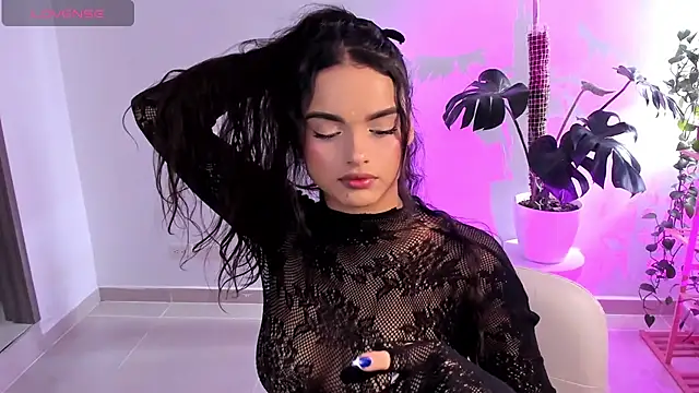 rossth1 online show from April 16, 7:58 pm