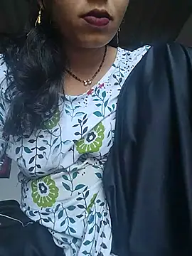 Snapshot of Simaran_bhabhi chatting on June 12, 12:42 am Simaran bhabhi online show from June 12, 12:42 am