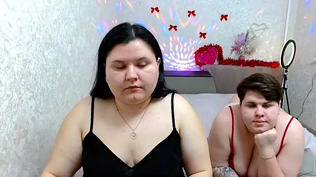 Snapshot of BeckyAndHellen chatting on January 10, 9:20 pm BeckyAndHellen online show from January 10, 9:20 pm