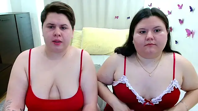 Snapshot of BeckyAndHellen chatting on September 20, 3:13 pm BeckyAndHellen online show from September 20, 3:13 pm