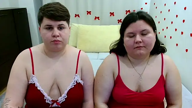 BeckyAndHellen online show from October 22, 6:51 pm