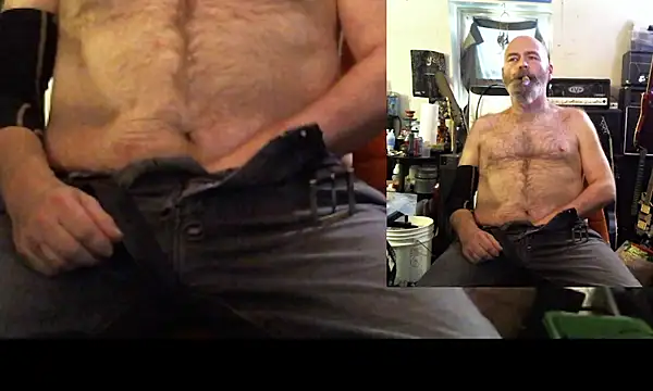 SirGarMack online show from March 8, 3:16 pm