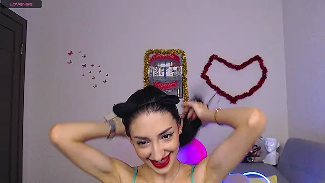 Snapshot of Lina_Robbins chatting on January 3, 4:22 am Lina Robbins online show from January 3, 4:22 am